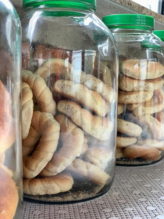Pousada Vivenda Leticia Prados Esterno foto